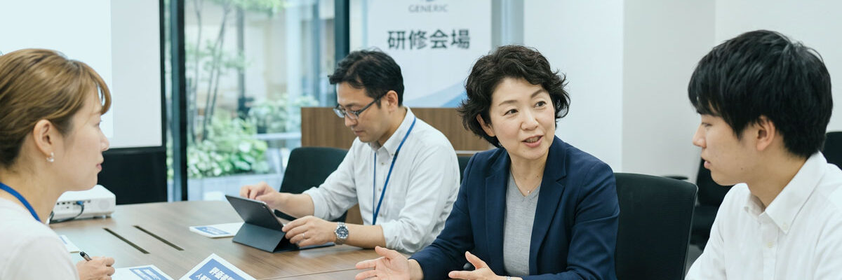 評価者訓練における評価演習の設計とは?「ケーススタディ設定「と「実在部下設定」の違いを解説